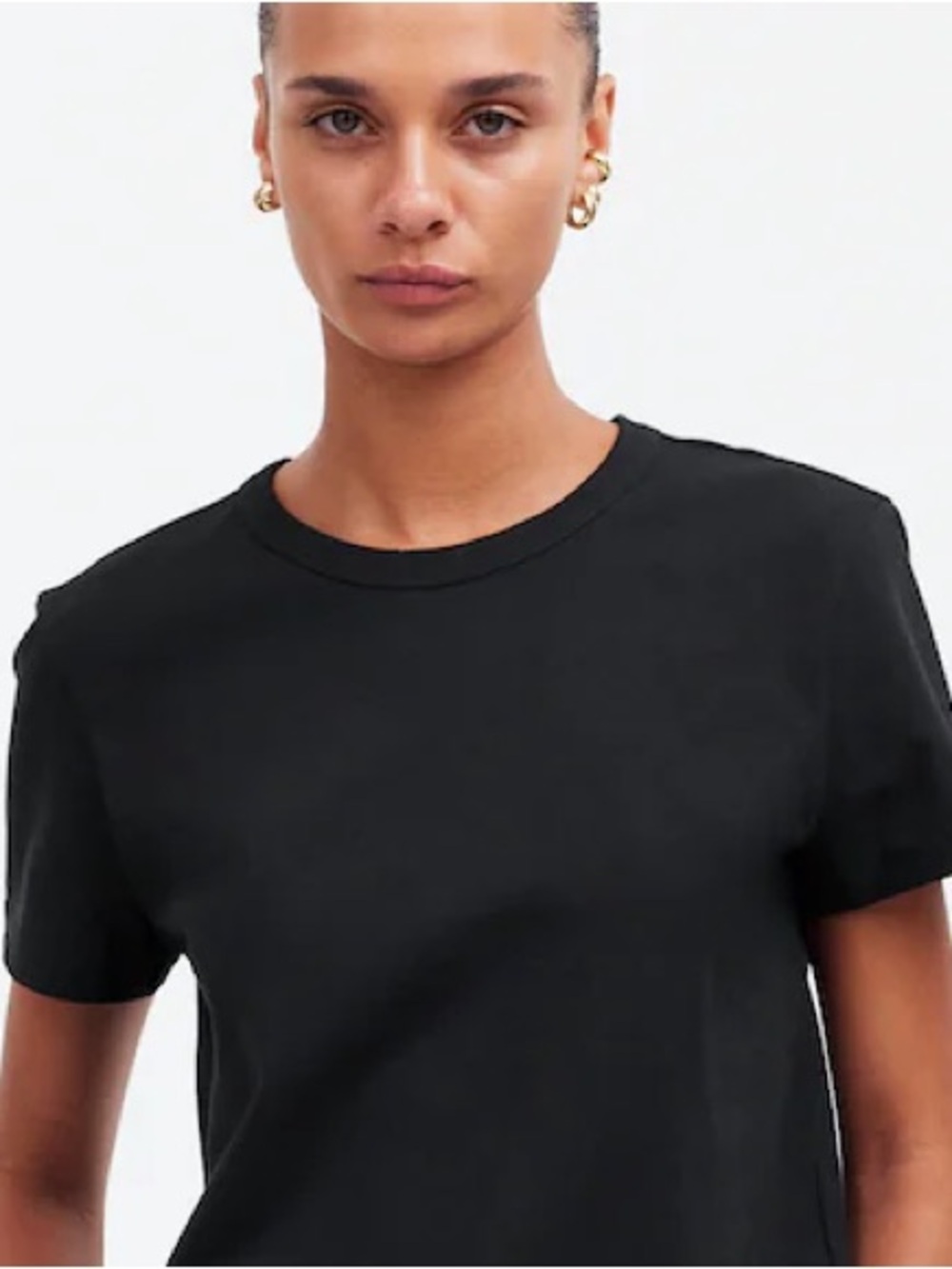 nu-in 
 Crewneck Short Sleeve Tee - Picture 2 of 5